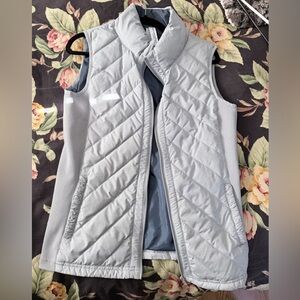 Lorna Jane Navy and Light Gray Puffer Jacket Interior Tag View